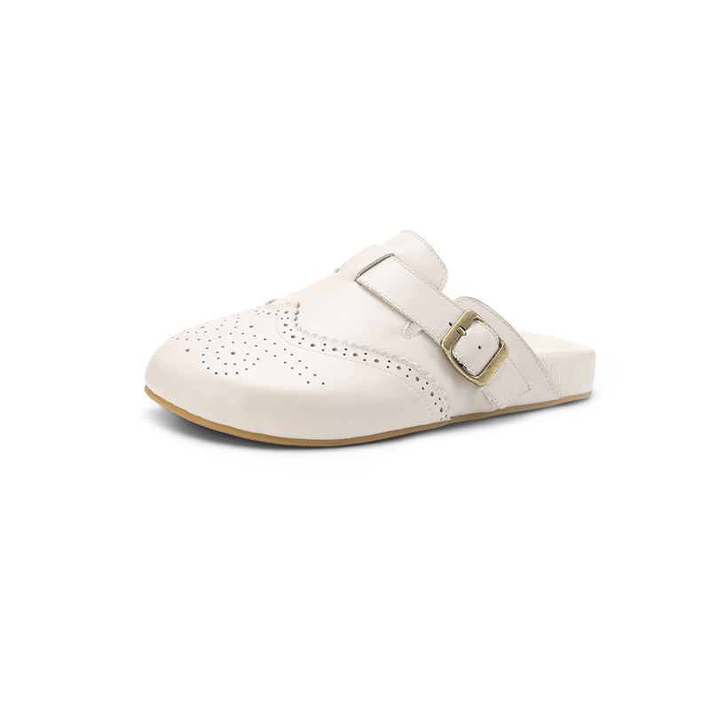 Women's Leather Closed-Toe Flat Slippers with Buckle - Image 5