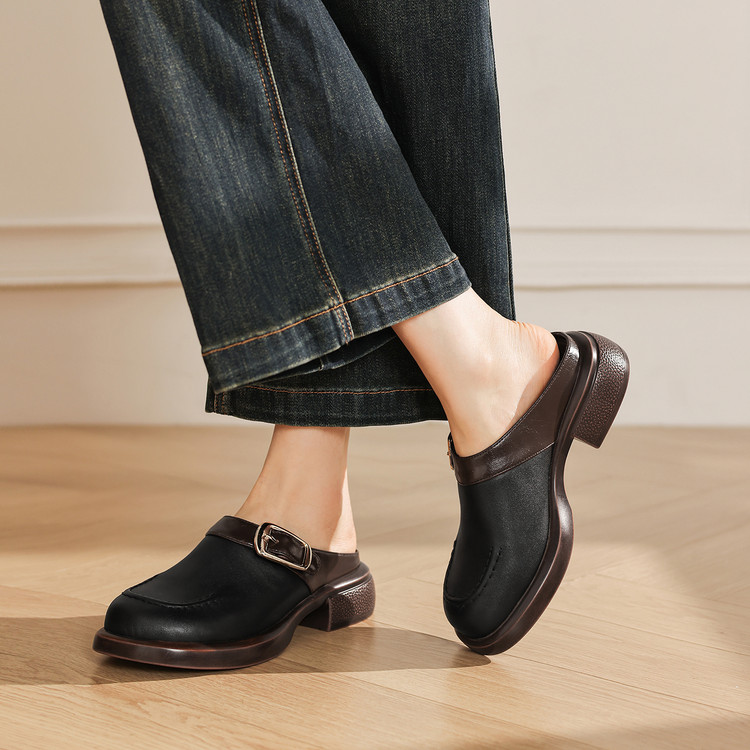 Women's Retro Closed-Toe Mule Slippers with Buckle - Image 2